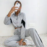 Suzana |  Conjunto de Camiseta  y Pantalones