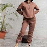 Inês | Conjunto de Camiseta  y Pantalones