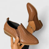 Zavira | Zapatos de Charol con Tacón Medio