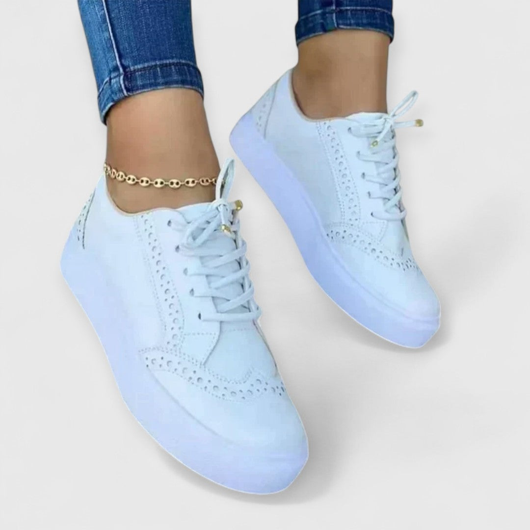 Avelina | Zapatillas Con Cordones